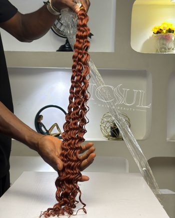 Colour 350 Deep Wave Braid Extension in reddish brown copper shade